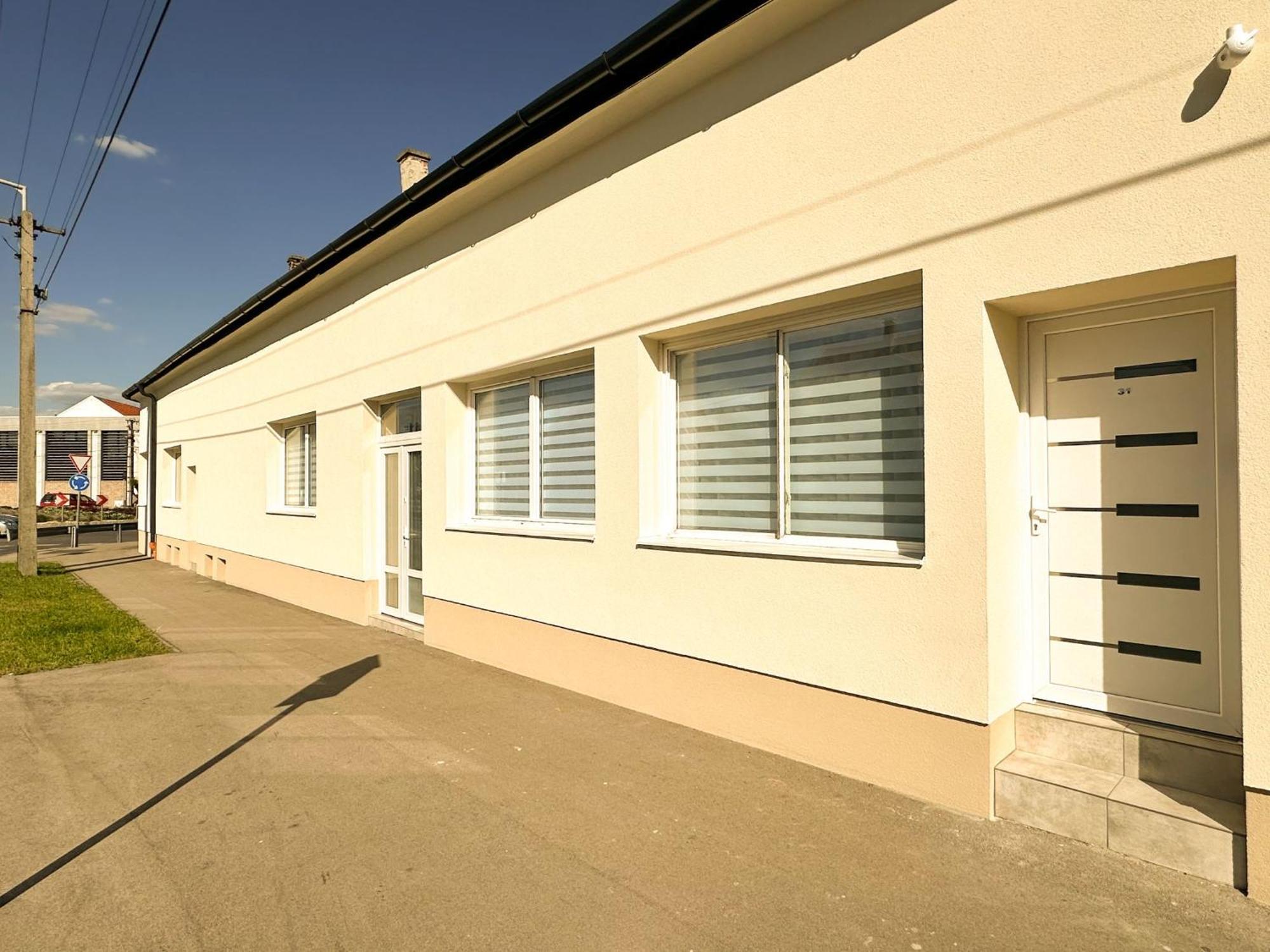 Vibe S32 Apartman,ac,free Parking