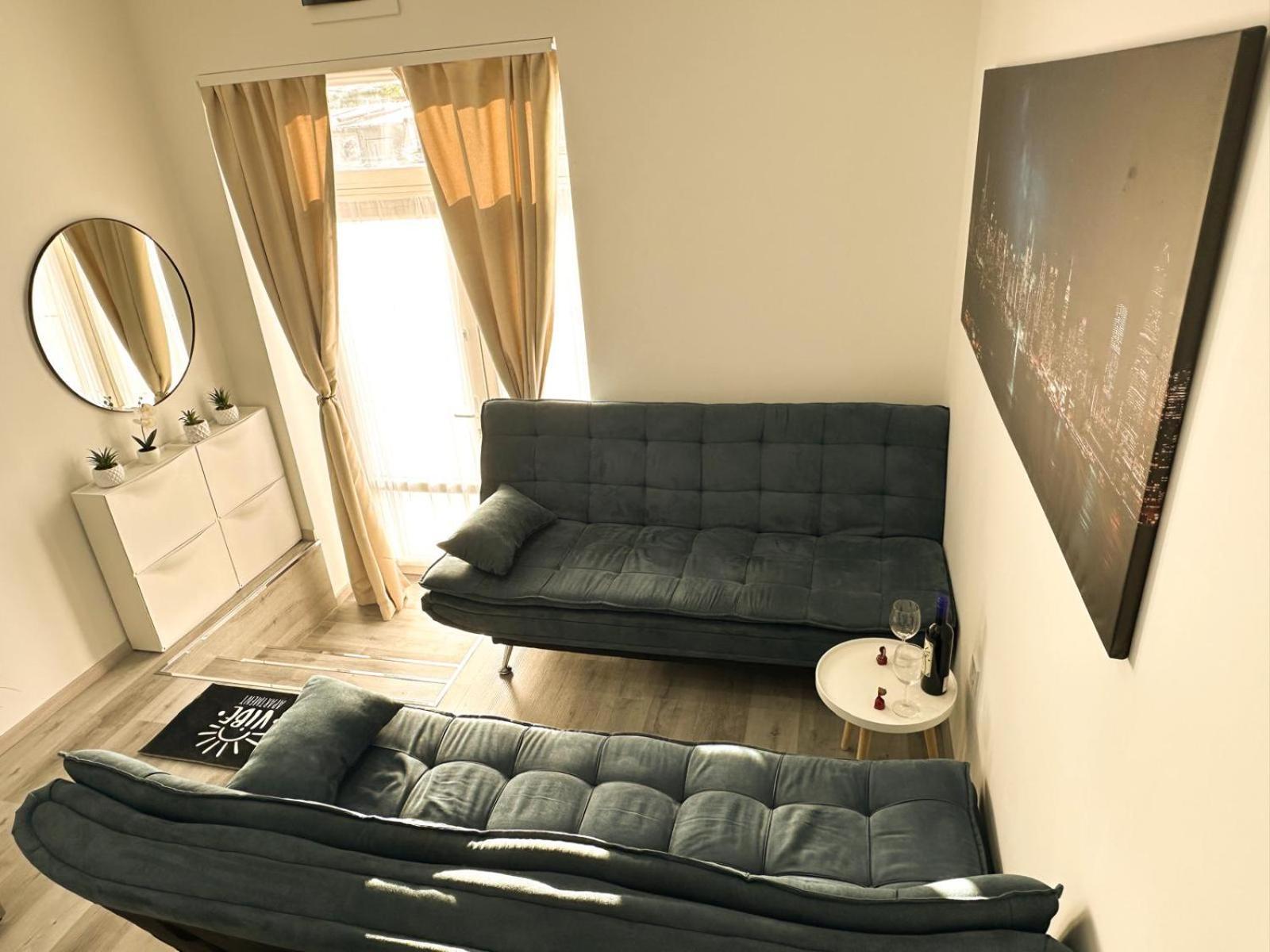 Vibe S32 Apartman,ac,free Parking * Székesfehérvár