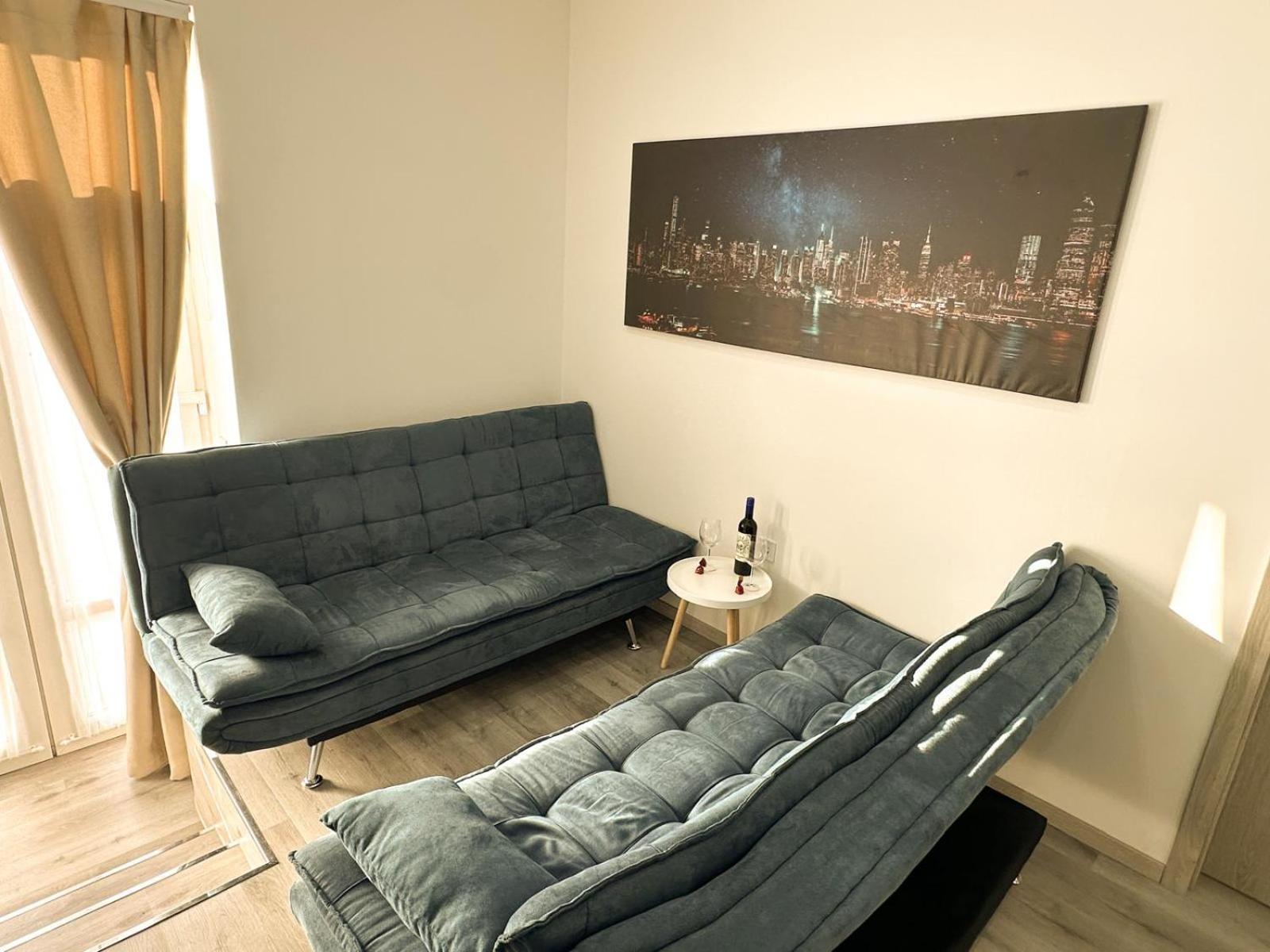 Vibe S32 Apartman,ac,free Parking Appartamento *